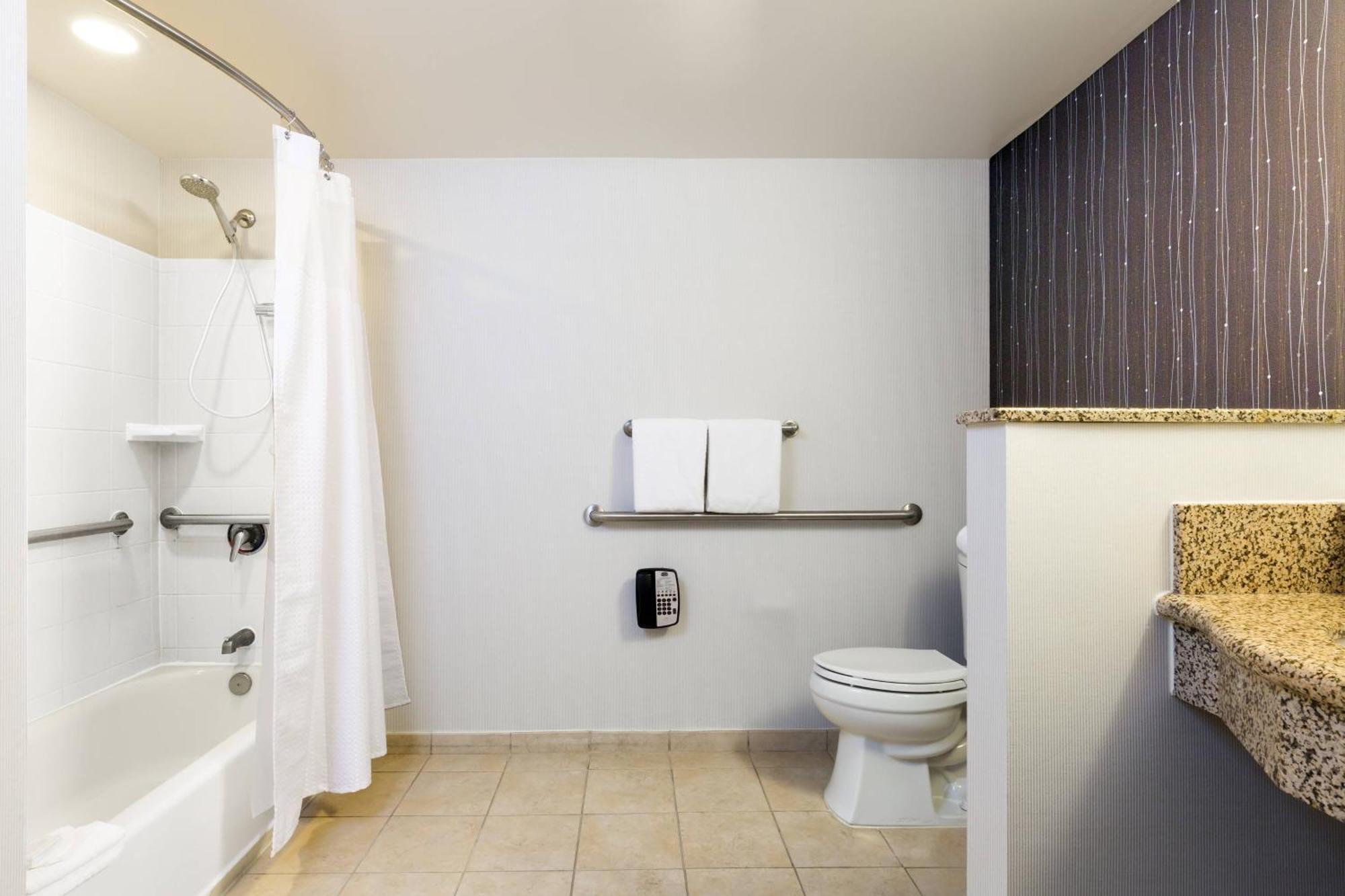 Courtyard By Marriott Houston Galleria Bagian luar foto