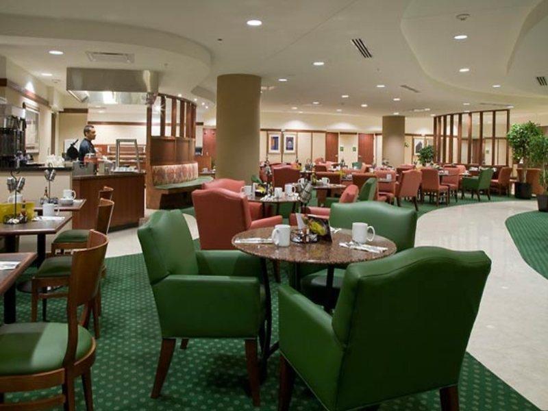 Courtyard By Marriott Houston Galleria Bagian luar foto